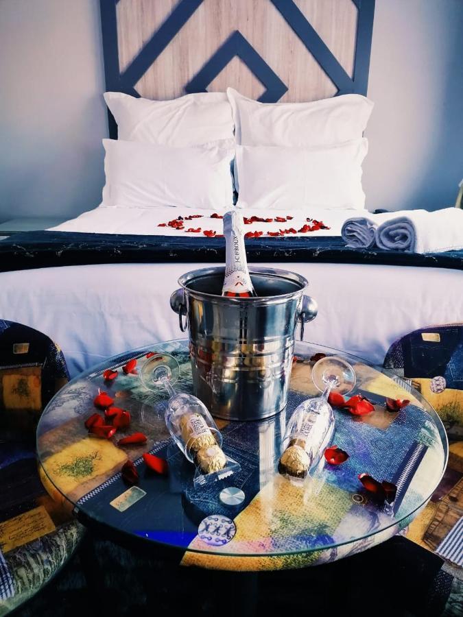 National Lodge بينوني المظهر الخارجي الصورة