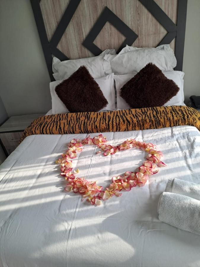 National Lodge بينوني المظهر الخارجي الصورة